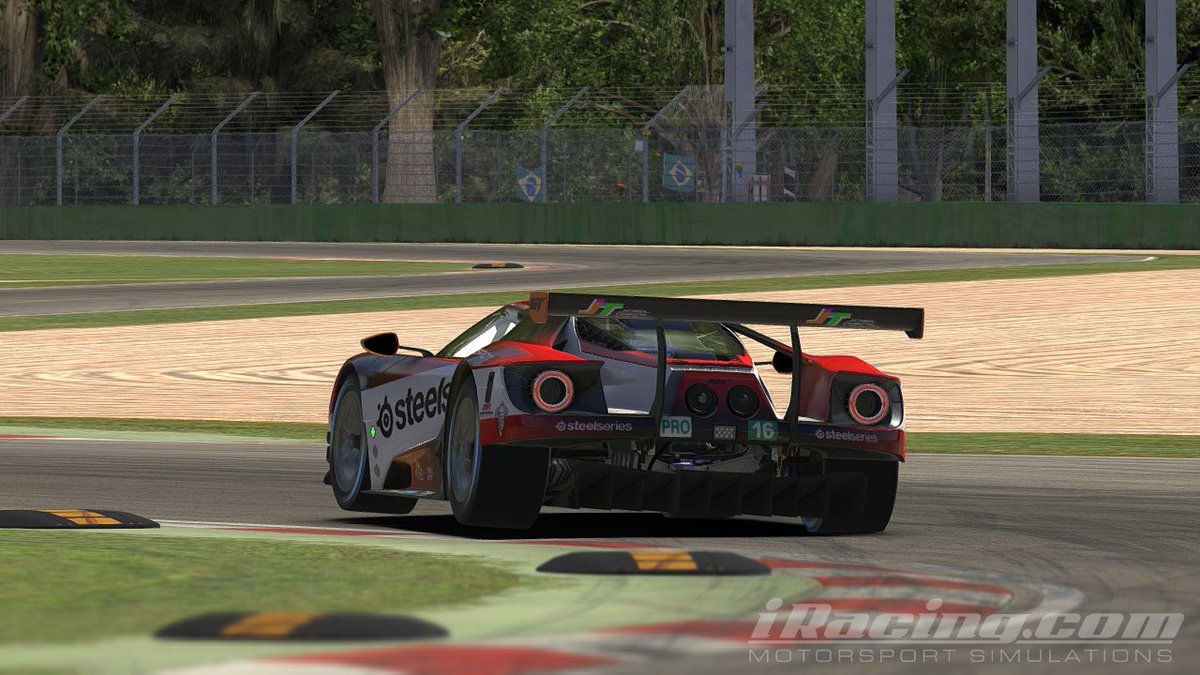 Never thought it would happen, but <a href="/iRacing/">iRacing</a>'s new #timeattack results say it, I'm world champion 😁 #FordGT #100%