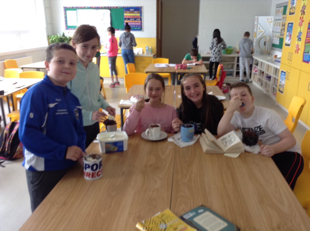 fifthclassa2016's tweet photo. We made mug cakes. Delicious! https://t.co/jZGZutSs63