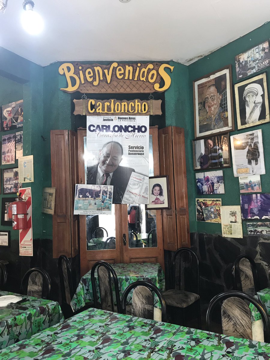 ccnoticiasok's tweet photo. Unas fotos de la pizzería de nuestro gran amigo Carloncho! Ubicada en plaza Rocha https://t.co/zSJv1nmEPW