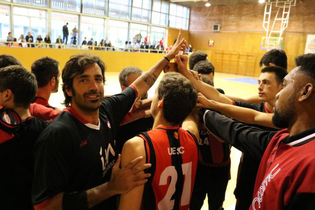UN ANY MÉS! 🏀 <a href="/Pistol025/">Pere Soler Vicente</a> renova la seva voluntat de continuar a la UESC 👏👉 dom.cat/19lo #FeliçSantPere #CopaCatBQ #infoUESC 🔴⚫️