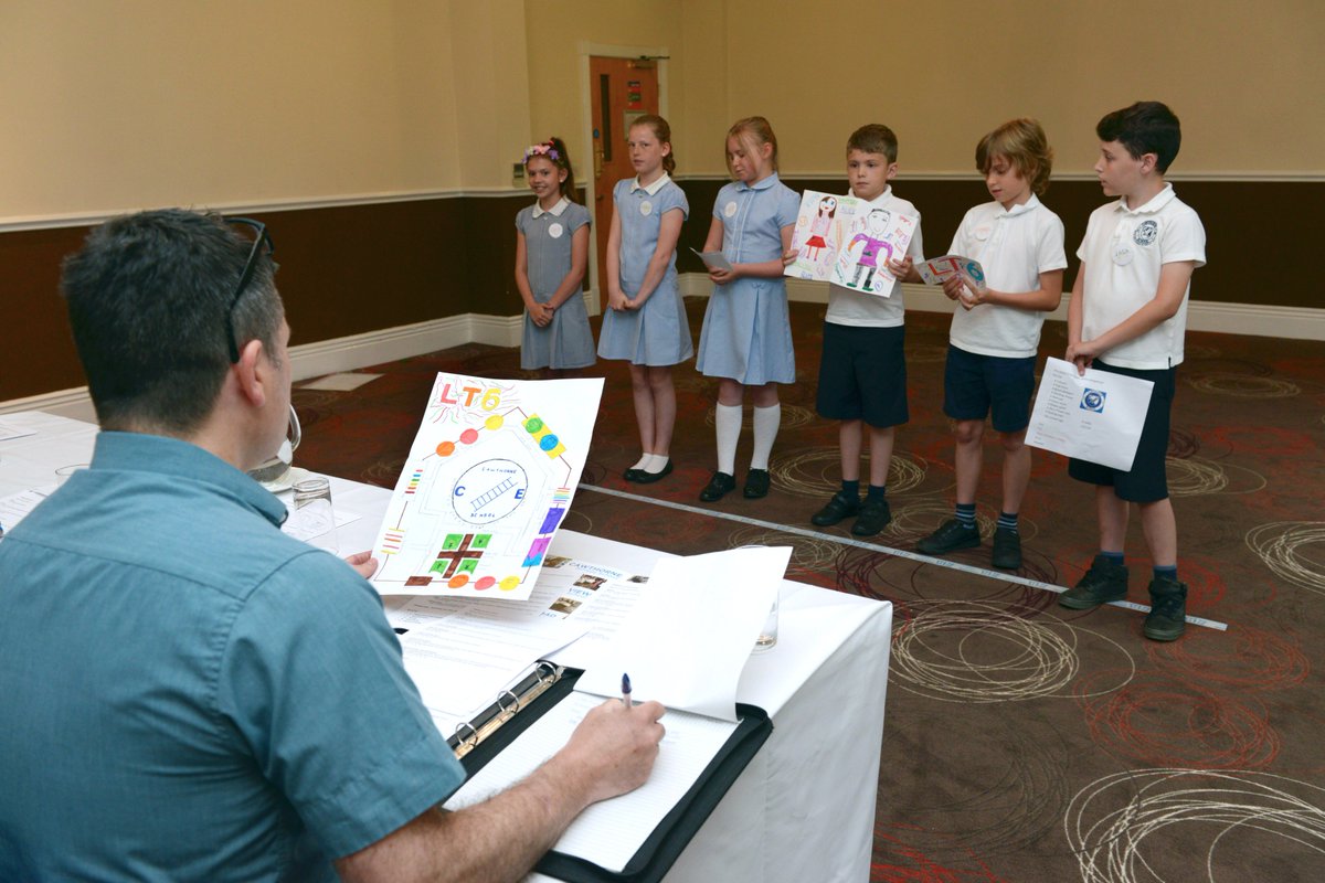 Primary_Ent's tweet image. .@VortexUniform @bethany__wood @LifetimeFM @LizYoxall @Wortlee1853 we cant wait for next year already! #barnsleyisbrill #barnsleyhour