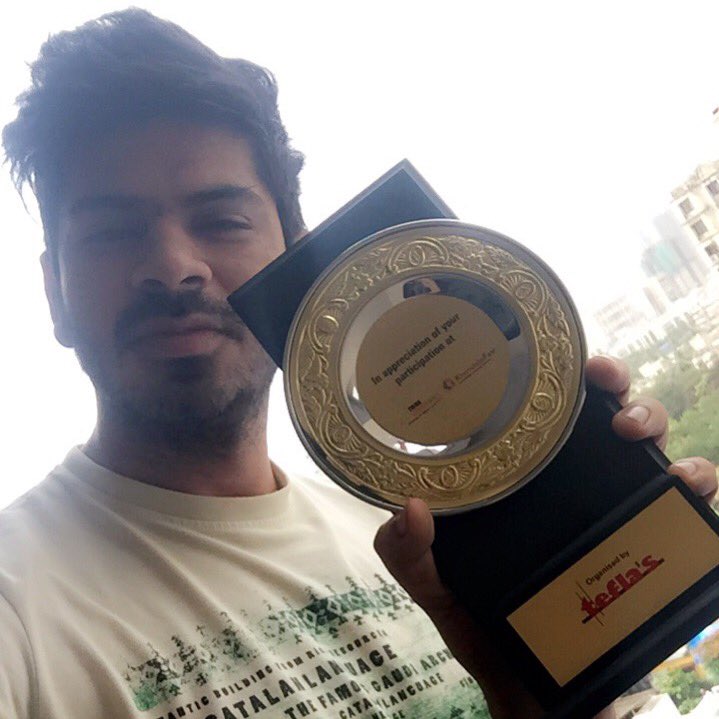 ywadali's tweet photo. Got this one for the best live performance at #ThinkLiterature #Khandala by #Tefla's Thank you Aseem bro and Geena dee. Lots of love. https://t.co/bLHsP0r0FB