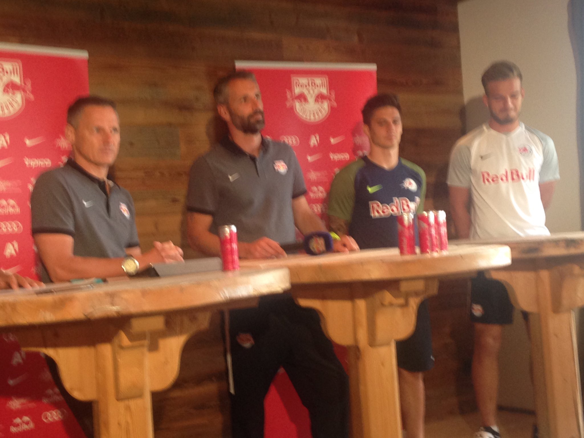 DDfEOwAXUAA518i.jpg:large