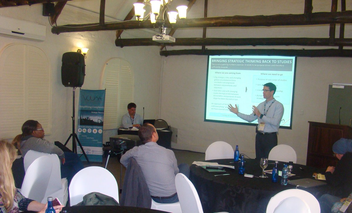 SAIMM1's tweet photo. “Accelerating project lifecycles – it’s a systems challenge” presented by B. Burnand from MSA Group Services (Pty) Ltd #MPVSAIMM @Vuuma_ https://t.co/48X0BZw1cZ