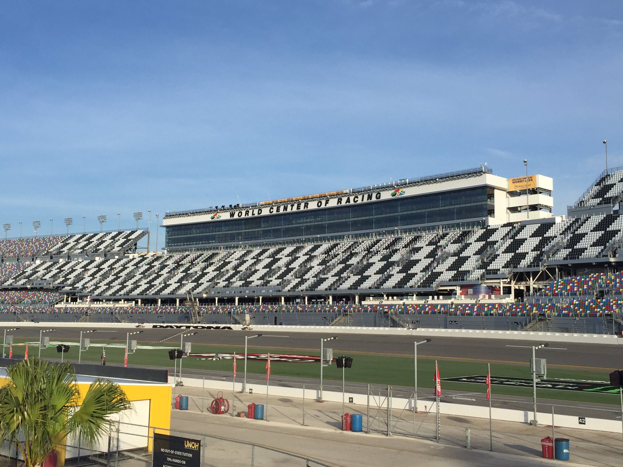 DDfGeogWsAAjd5X.jpg:large