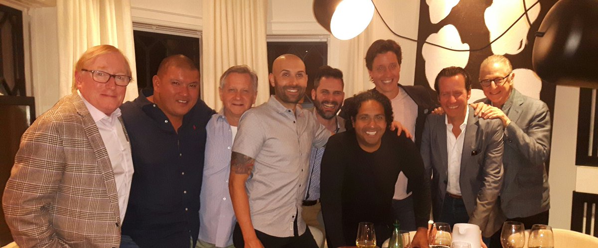 CantineBar's tweet image. Dinner with Moez beautiful creations by Bruce and Stephanie from Roselle