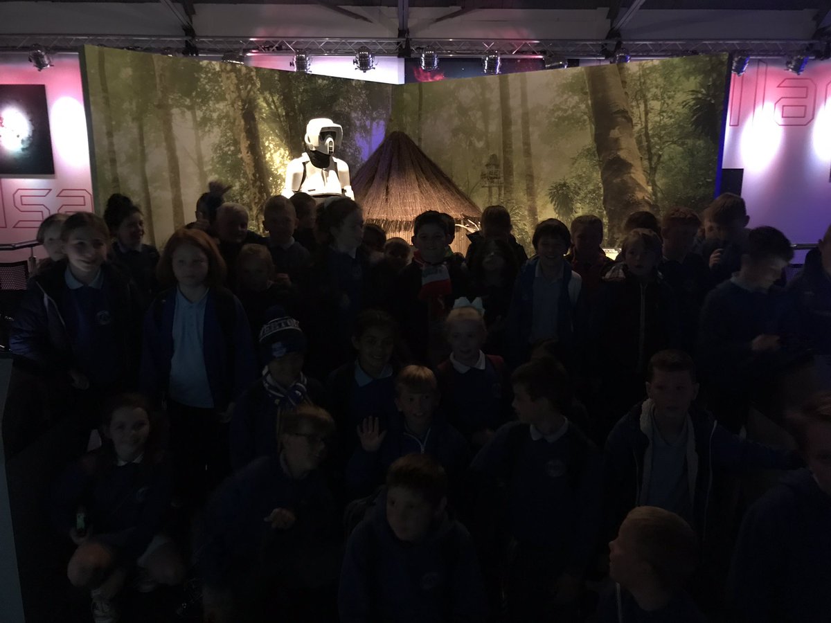 bl5_graig's tweet photo. Wedi mwynhau ein bora yn #spaceport @bl5a6_graig https://t.co/l3FgYa6GHY