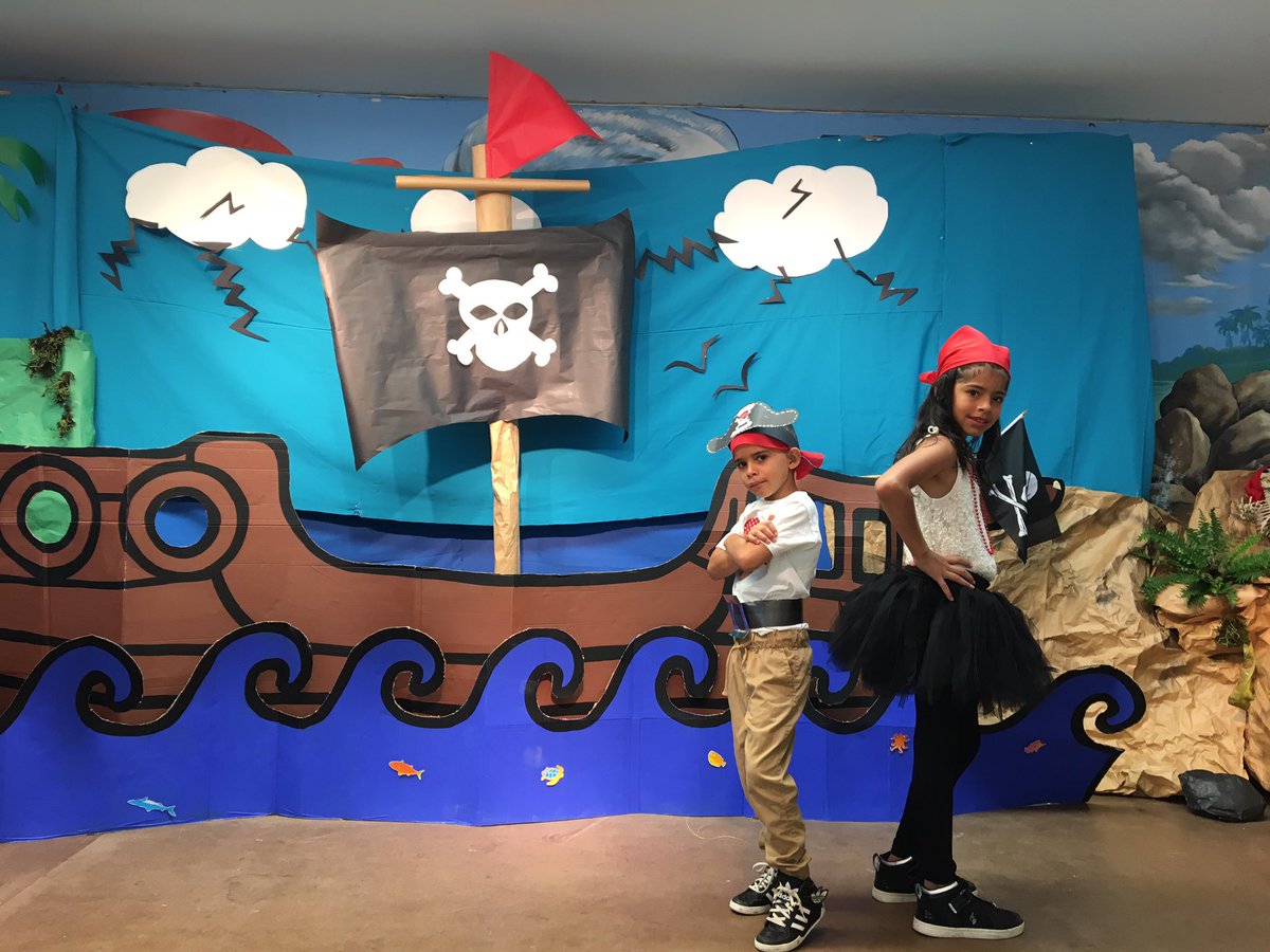 anneka65's tweet photo. Actividad final de nuestro Campamento de Piratas Esc Elemental Urbana https://t.co/I9bpxP5Wfb