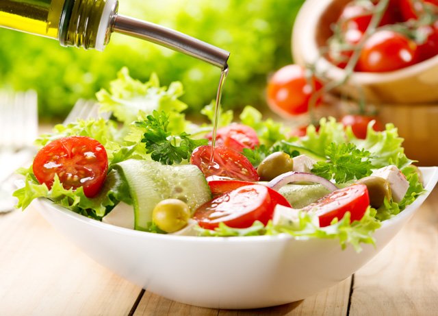 SanteMut's tweet photo. #BlogExperts Besoin d’idées de #menus frais et équilibrés pour l’#été ? Notre #diététicienne vous en propose… https://t.co/B6Ouqbj6mm https://t.co/quWQehBrbG