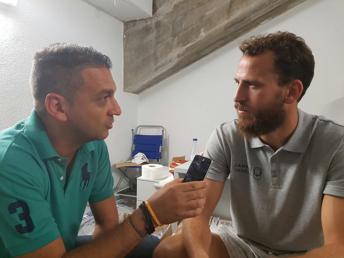 RadioMarcaTfe's tweet photo. .@SergioRodriguez ha sido seleccionado por @sergioscariolo y se va a pasar por #EquipoMarca. 

Escúchanos en https://t.co/QN6IHqbVV3 https://t.co/fY4Ag0UMG0