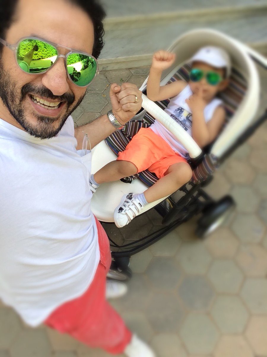 ahelmy's tweet photo. يونيسف بتحتفل بكل أب،نزّل صورتك مع ولادك أو والدك واعمل تاج ليونيسف على @unicef.egypt وهاشتاج 
#السنين_الأولى_بتفرق #EarlyMomentsMatter https://t.co/OgtSP2mrZD