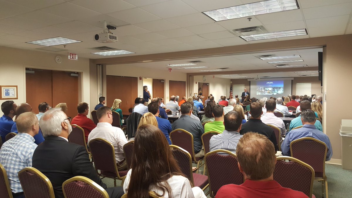 CentralFLABC's tweet photo. John Pottinger @TavistockDevCo presents to CFC ABC members. #buildlikechampions #cfcabc https://t.co/diZ81jA1Pw