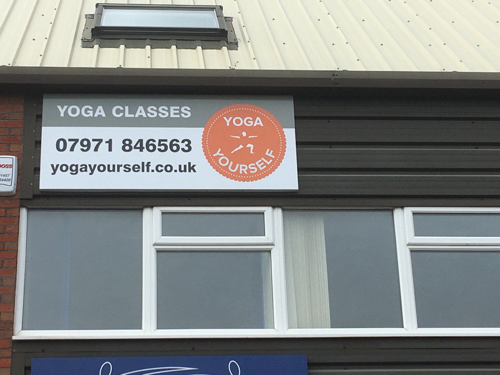 New building! New sign in the on position! No excuses for not finding your way to my #yoga classes now :-)