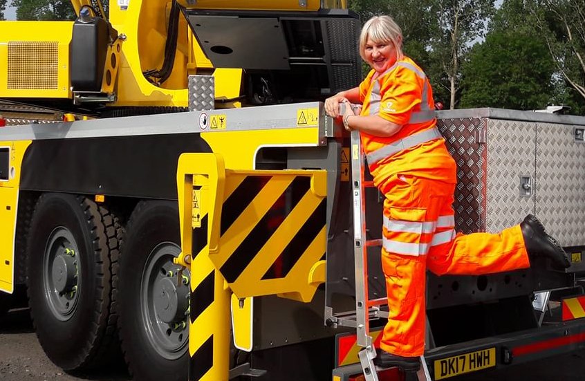 BallyclareInt's tweet photo. We had a great time at #RailLive2017 last week showcasing our waterproof, flame retardant workwear #TBT https://t.co/k9n1Q0h1Ph