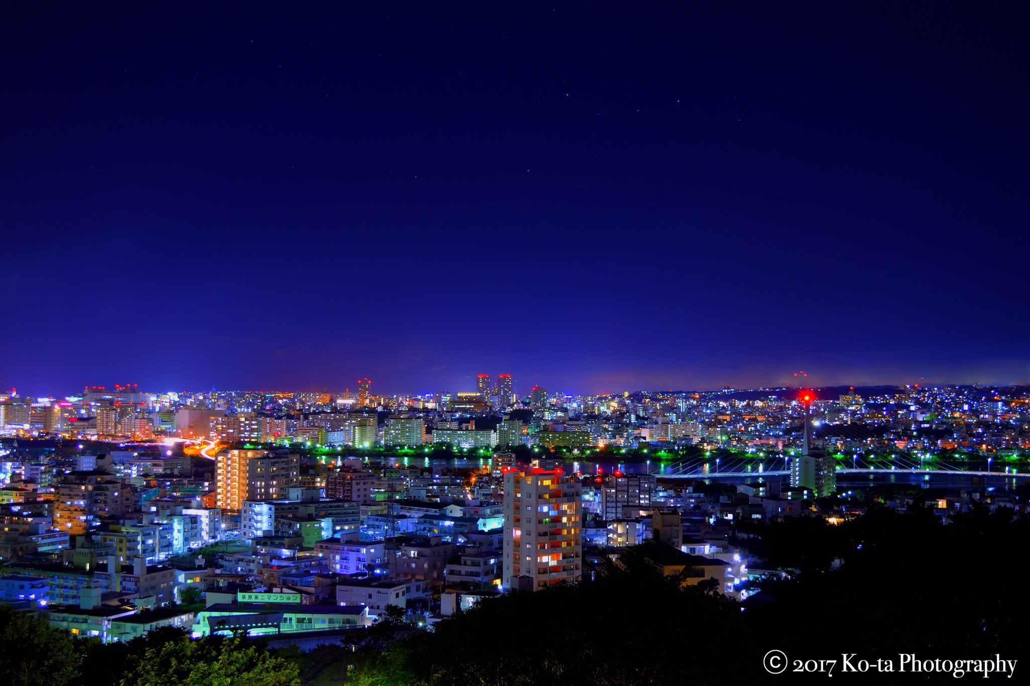 Kouta やっぱ那覇の夜景綺麗だわ 明るくして見て欲しいな T Co Nxwrigjf76 Twitter