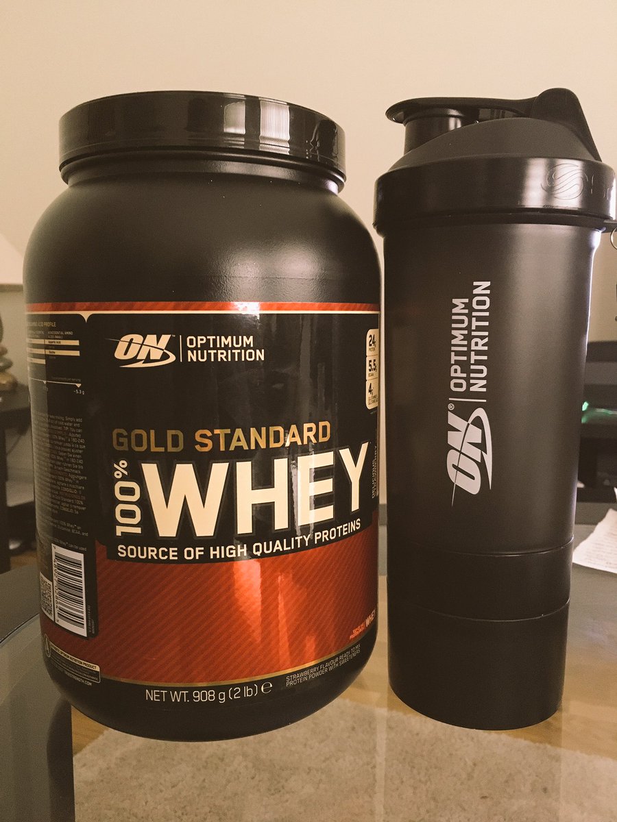 Scott_Mansell1's tweet photo. Huge thank you to @UKTeam_Optimum for sending me these goodies out! Thanks guys! #OptimumNutrition #GoldStandard #SmartShaker https://t.co/5o6B9wrwgu