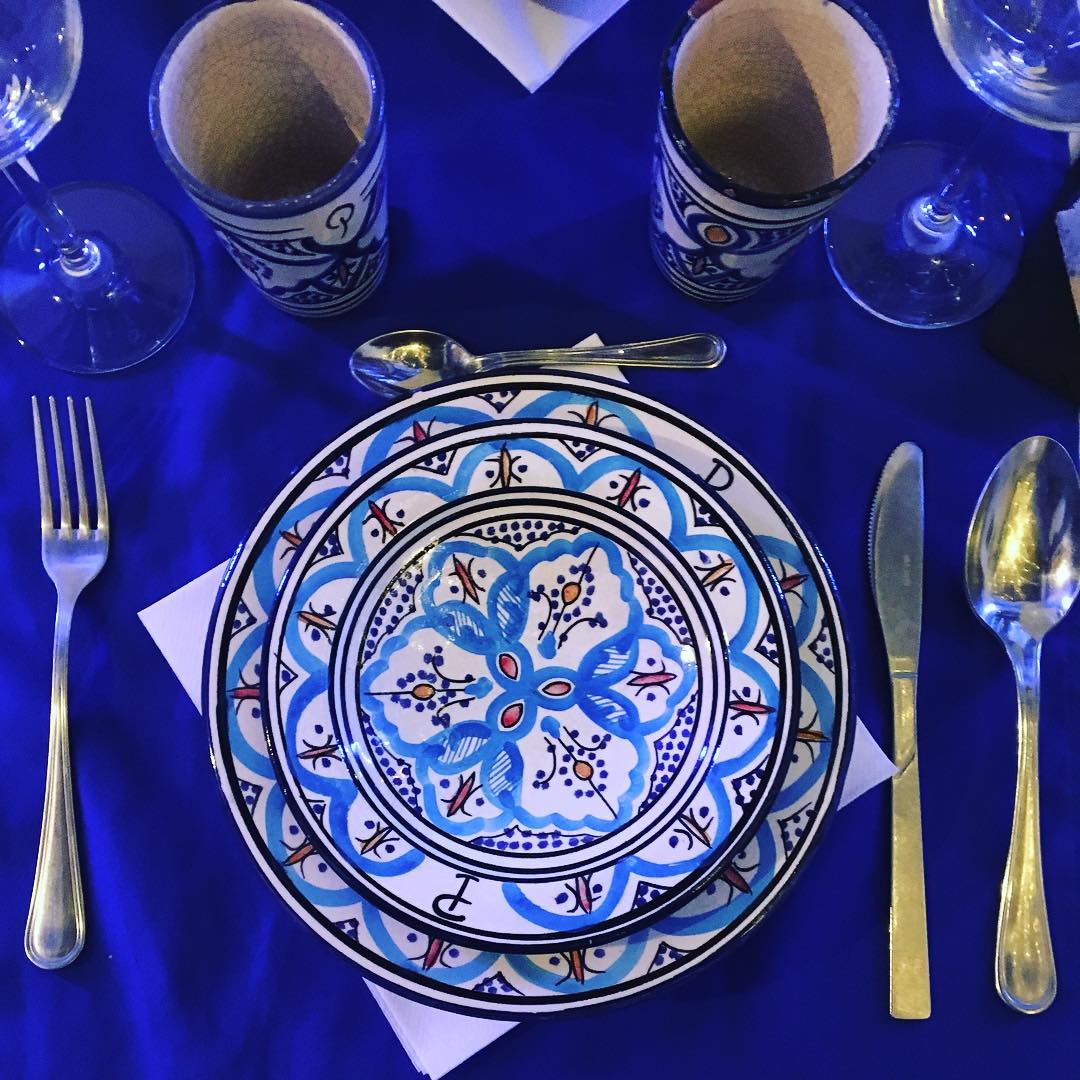 LapulperiaMilan's tweet photo. Nel #Blu #dipinto di #Blu!  La #nostra #miseenplace. 
Vi aspettiamo per #cena! 
#lapulperiamilano #viapierodellafrancesca75 #dinner https://t.co/tIMuz2vGe2