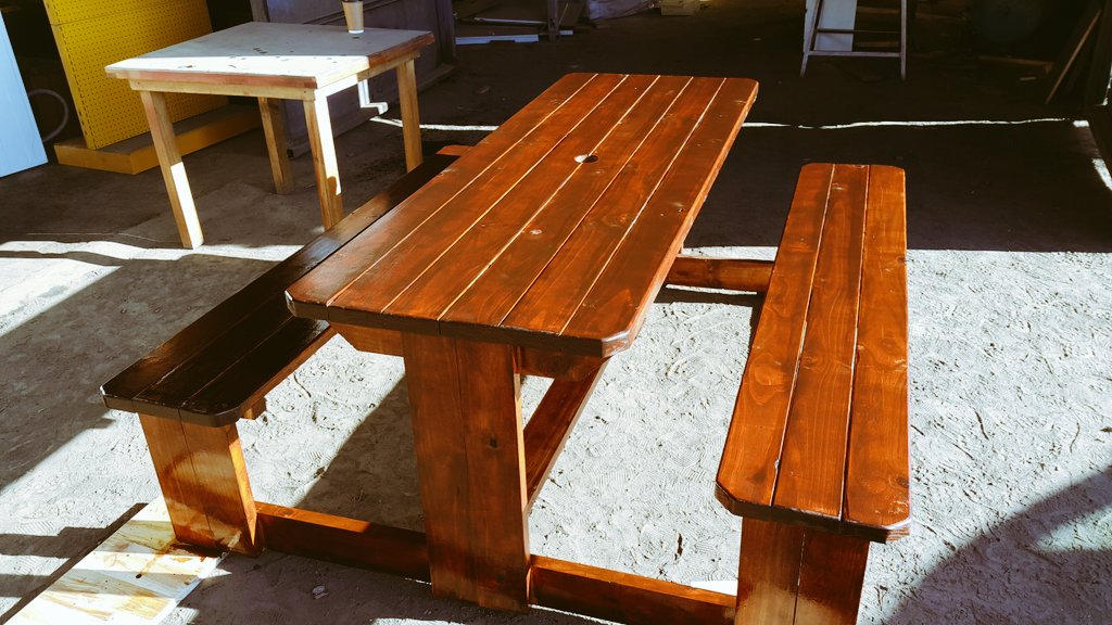 KastMaker's tweet photo. 4 seater r1300, 6 Seater R1 500 and 8 Seater r1700. Contact me on 0645028049 https://t.co/s1lHMPAaxW