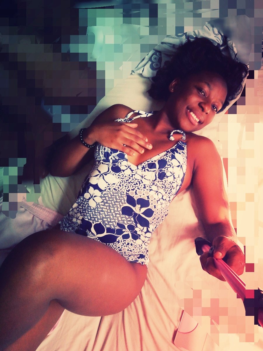 Bonjour a tous je suis heureuse d'être revenu parmis vous 😍😍😍😍😍😍😍😍😍😍😊