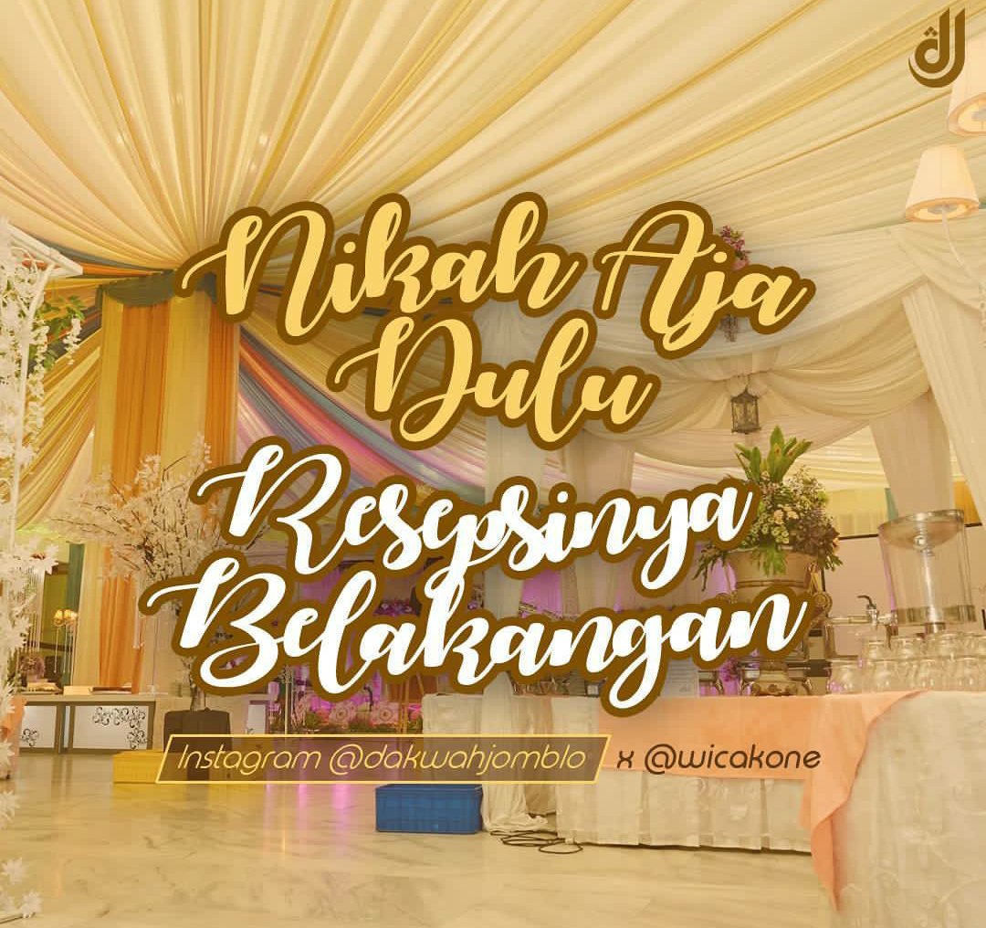 Gossip_RPW's tweet photo. [SEKILAS DAKWAH] Segeralah menikah jika tidak bisa menahan nafsu. Kalau masih sekolah, ya gapapa, tunggu pulang sekolah. 😇 https://t.co/gIeC7XnUzL