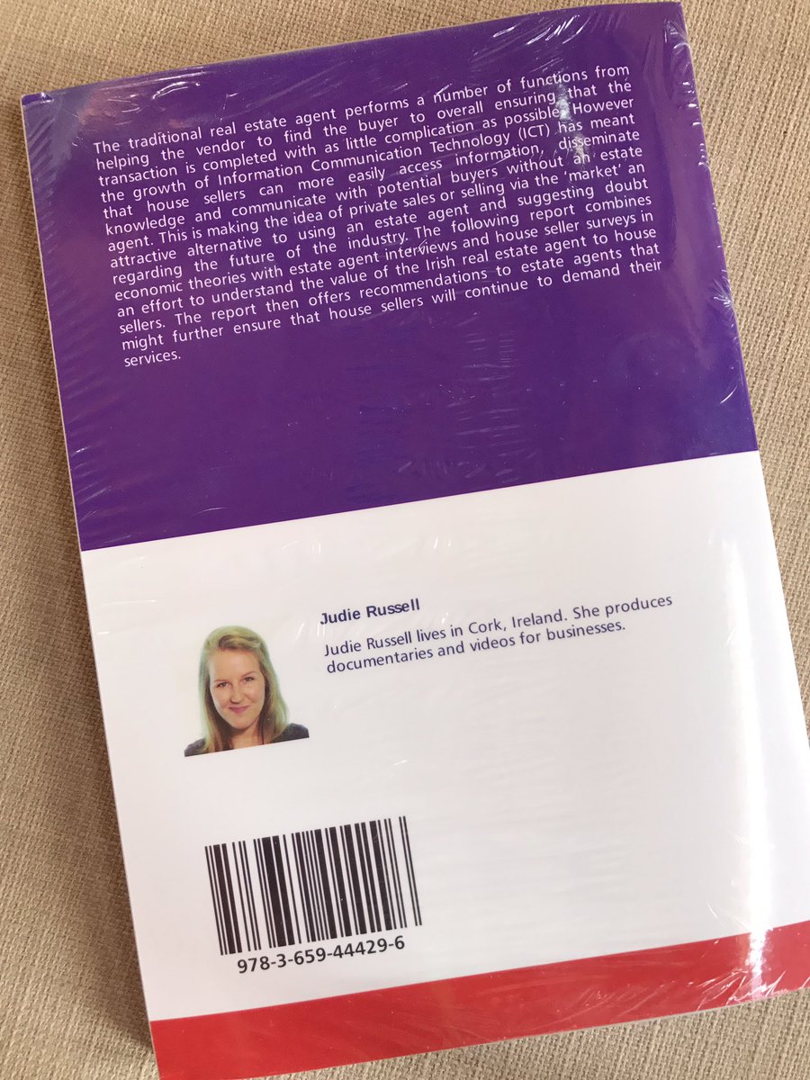 TheVidacademy's tweet photo. When your best friend doesn't believe that you wrote a book @julieryan99 #author #published #realestate #economics #masters https://t.co/sF5lenjn7Z