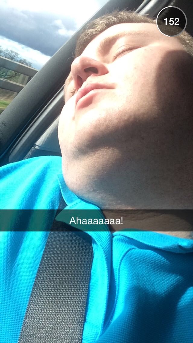 DartsbbJacks's tweet photo. When you over indulge at the buffet... https://t.co/bqJazcGu0T