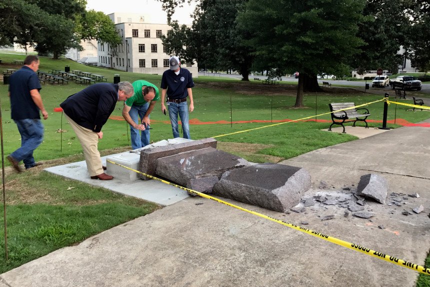 Left wing extremist destroys Arkansas' Ten Commandments Monument