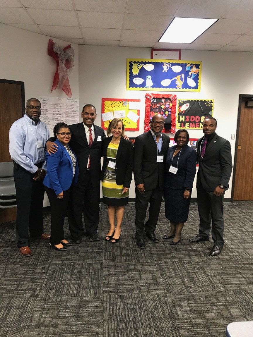 mwalke0628's tweet photo. Great collaboration at the Texas Southern University Aspiring Principal Pre-Conference #IAmSpringISD https://t.co/UFJmniup9J