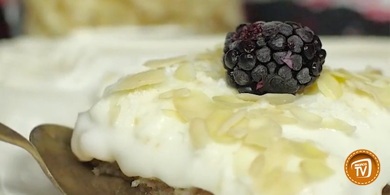 Yiyenlerin tadına doyamadığı enfes tatlı… Kıbrıs tatlısı tarifi MigrosTV’de. migrostv.migros.com.tr/kibris-tatlisi…