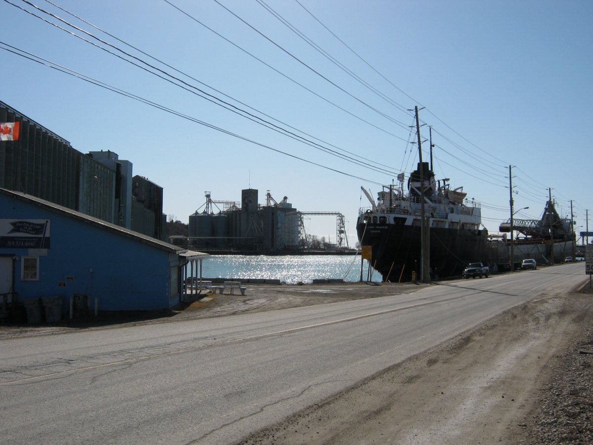 cknxnewstoday's tweet image. ACW Reeve Worries For Goderich Grain Elevator: blackburnnews.com/midwestern-ont… #mwont
