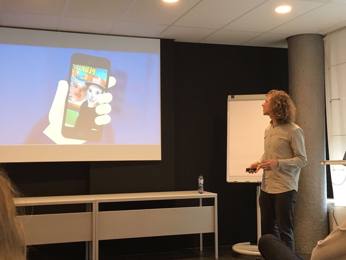 Sessie #jongeren #campagnes #dpccampages: Blijf verbinding houden met doelgroep gedurende hele traject: bij doelgroepsbepaling én creatie.