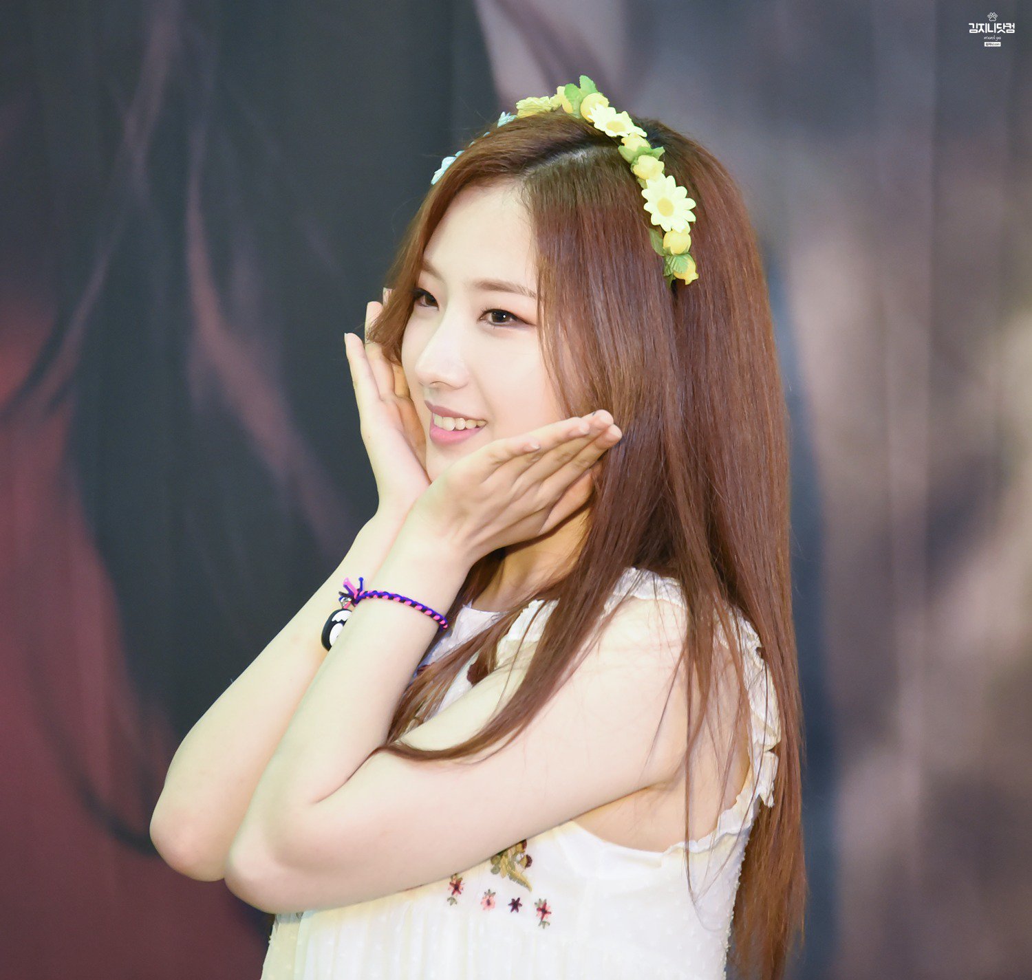 DDfbFqdU0AAjgQD.jpg:orig