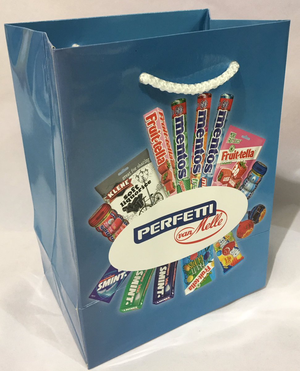 _Print_Solution's tweet image. Show off your brand to it's maximum potential with printed laminate rope handle bags.#bagprinting #print #printedbag