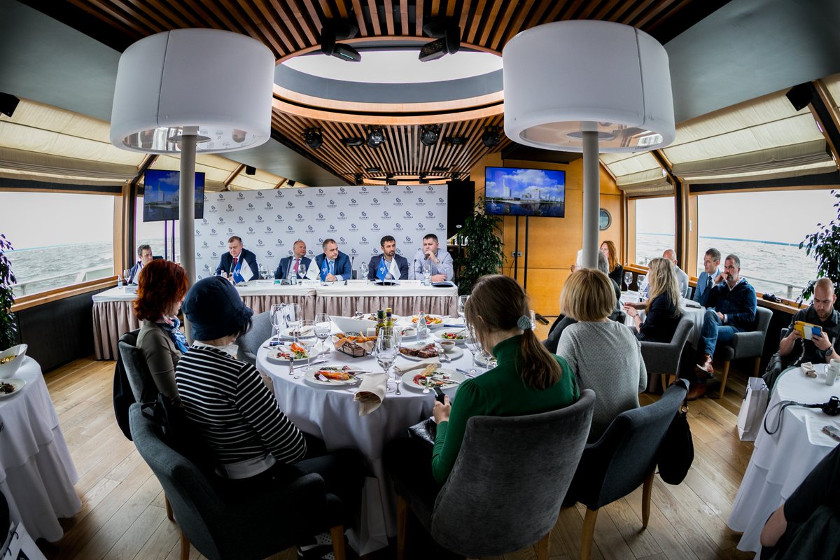 Orange Architects tweet media