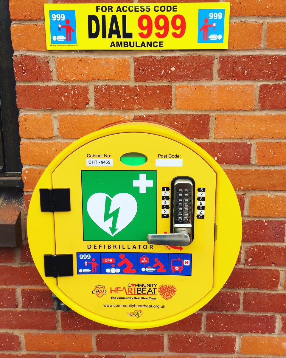 RunRedbourn's tweet photo. Delighted to report that the #runredbourn campaign for an outdoor Defibrillator has been successful. 👍🏃🏼👍 https://t.co/EYeATKIErg