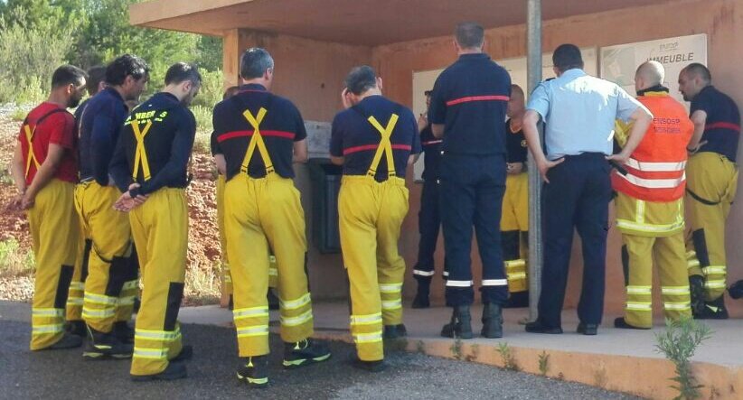 APTBBomberos's tweet photo. Ventilación, Cascos Urbanos, Gestión Operativa y Mando, Equipos de Protección Individual, #CIPE17, ejemplos de #Formación de #APTB en 2017 https://t.co/x51FXdnrE7