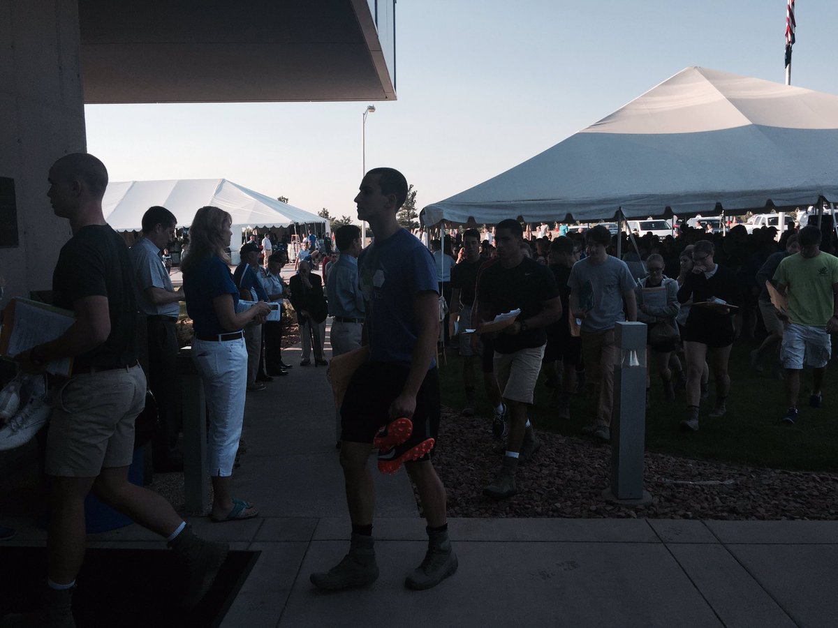 AirForceGrads's tweet photo. #USAFA #Inprocessing is underway at Doolittle Hall! #usafa2021 https://t.co/proDFdyJqK