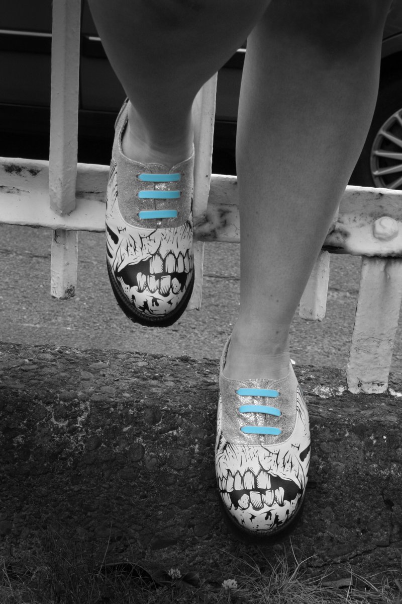 EasyLace's tweet photo. What's your style?
💀
https://t.co/Z5ADoqWcVv
#ironfist #EasyLace #Unique #BeUnique #Nomoretyingshoelaces https://t.co/4ELe4OLgmy