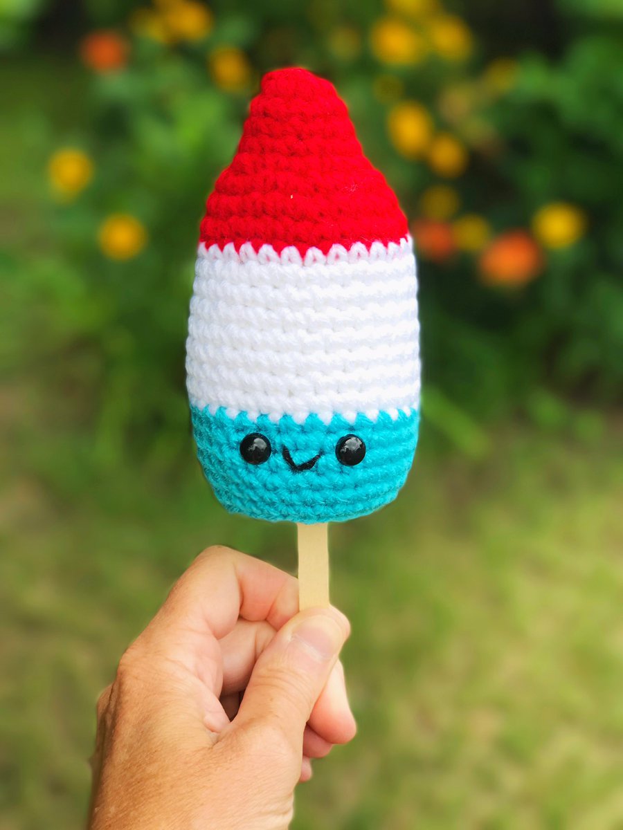 MotherGothel23's tweet image. It's National #BombPopDay ❤️💦 @daysoftheyear