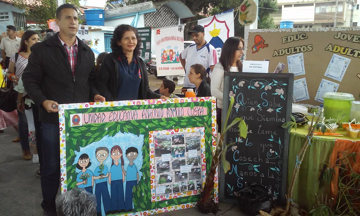 presentes en el Convite Conuco. Escolar <a href="/charlychaves/">Charly Rojas Chaves</a> @ZonaEducTachira