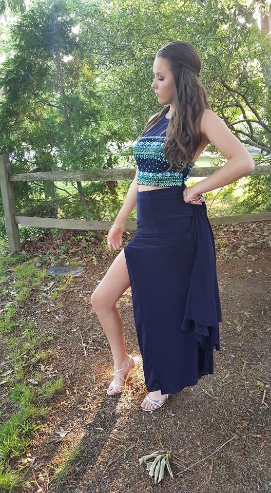 eveningformals's tweet photo. Sassy! Prom 2017 https://t.co/VCHsH8hnW1