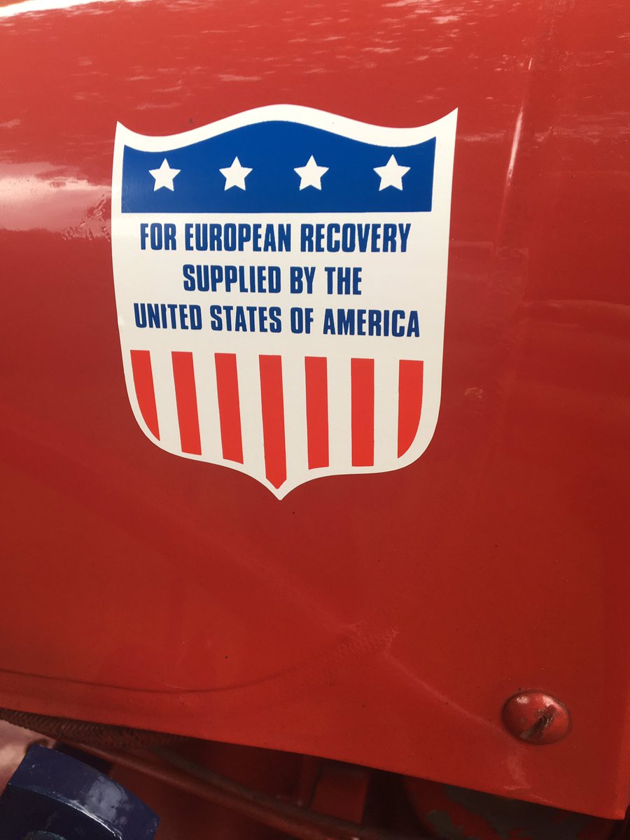 This Farmall Cub tractor from <a href="/McCormickUSA/">McCormickUSA</a> arrived in the Netherlands in 1948 as part of the Marshall Plan aid. 🇺🇸🚜🇳🇱
  #marshall70nl