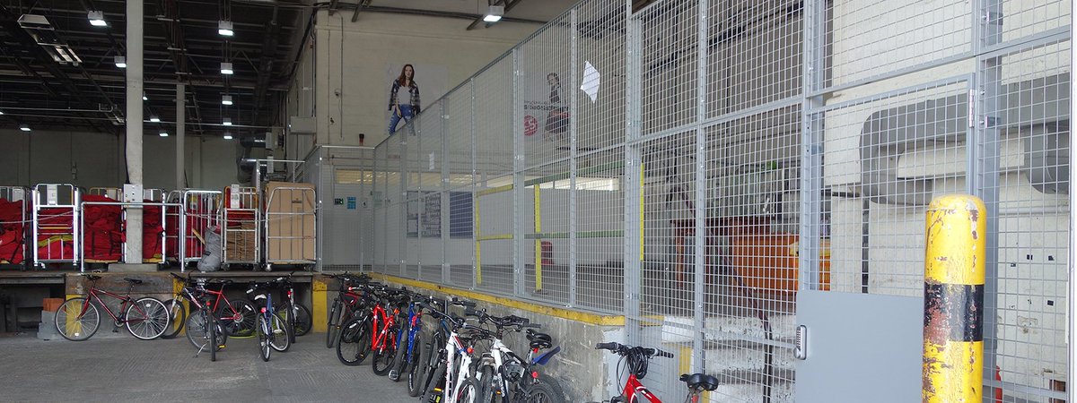 meshpartitions's tweet image. New mesh partitioning installation for large clothing company in Basildon