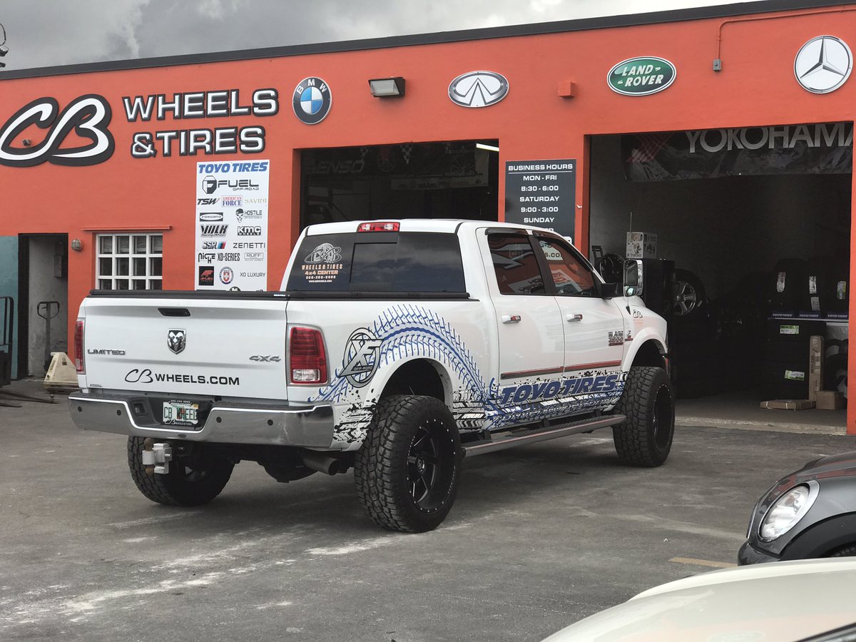 CBWHEELSCOM's tweet photo. 🔧 Attention: CB Wheels &amp; Tires 4x4 center will be closed on the 4th of July thank you. ⚙️ https://t.co/zpwsxTQKSP