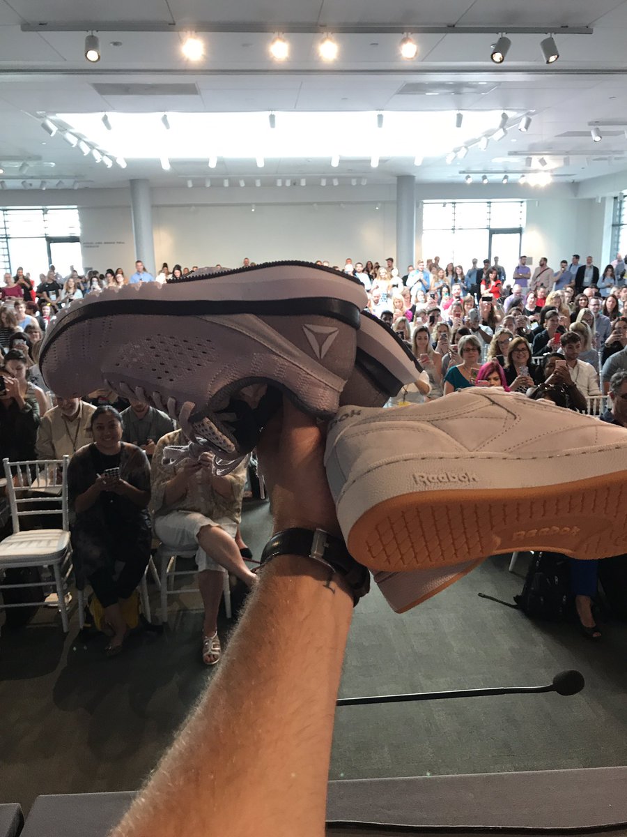 benunh's tweet photo. Hey #smdayphl, what size are you??
@Reebok @ReebokClassics @ReebokWomen https://t.co/CfGZ5IDDsF