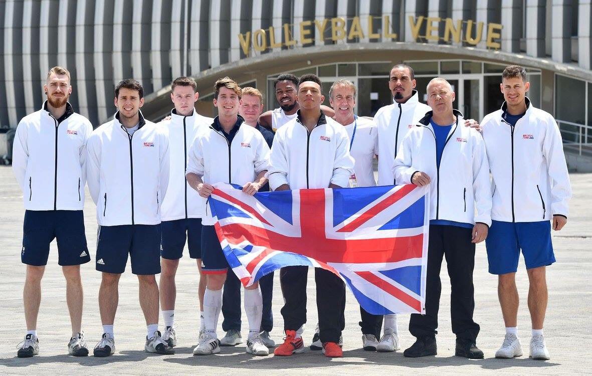 JHoneybone's tweet photo. British Squad for the European &amp; World Champs (minus Aliya &amp; Kate!). Big thanks to everyone who donated to the #FundFencing Campaign! https://t.co/kVdCu4rhjM