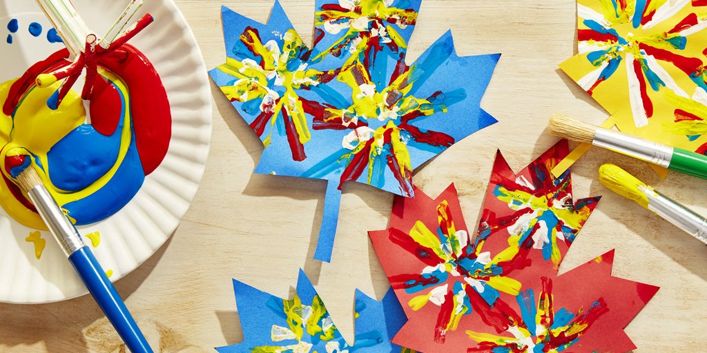 Start your #CanadaDay with a bang by making a brightly painted fireworks craft with the kids.bit.ly/2sjSohP