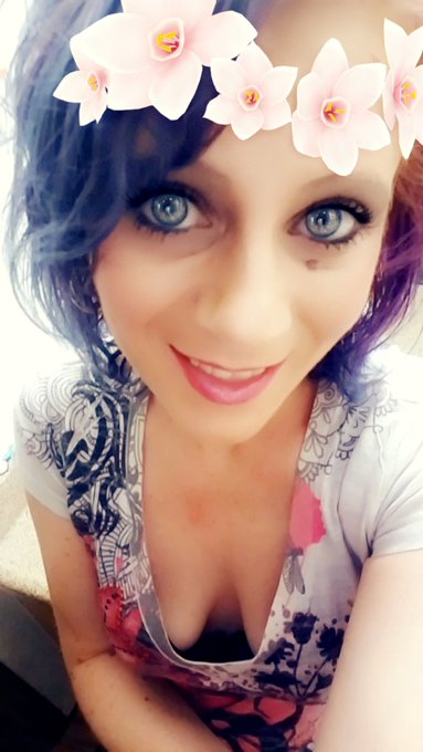 MUAH♡♡ https://t.co/CH3tCqoP8k