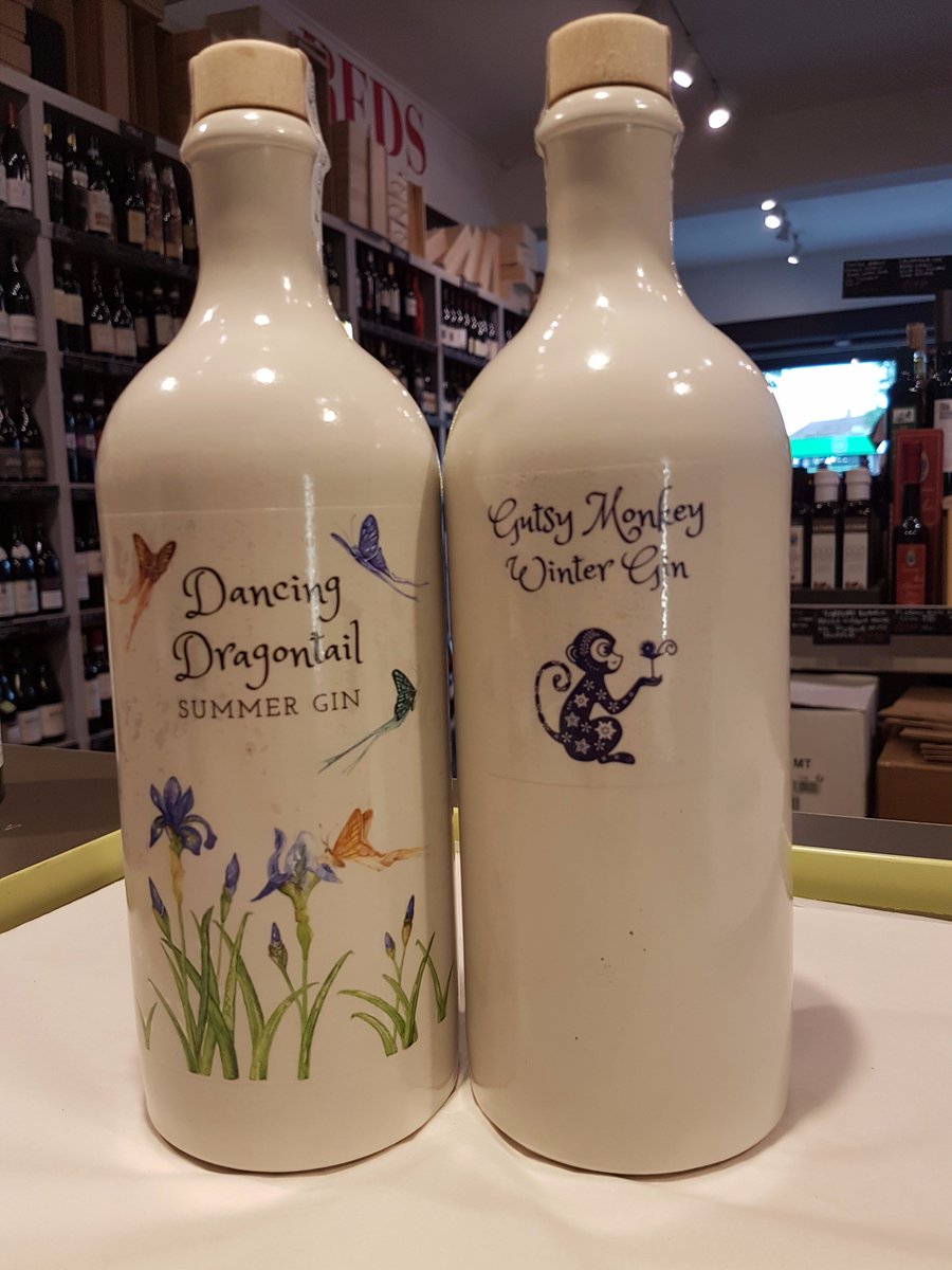 thewinereserve's tweet image. From the lovely women @theginkitchen . Tiny production, stunning bottling and beautiful gins #gin #summerdrinking  #doyourselfafavour