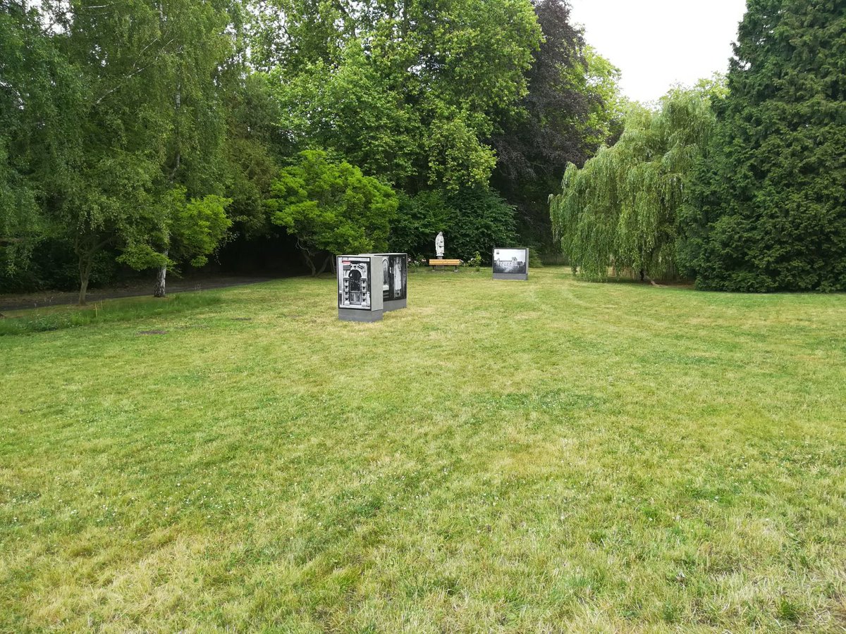 rob_televisie's tweet photo. Nog tot 11 november openluchttentoonstelling in #kloostertuin #Engelenburcht #Tildonk met foto's uit Eerste Wereldoorlog. https://t.co/HnleLeaQN4